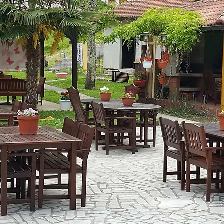 Sara Casa de hóspedes