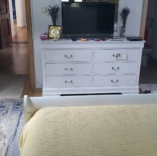 Sara Gæstehus Buzet